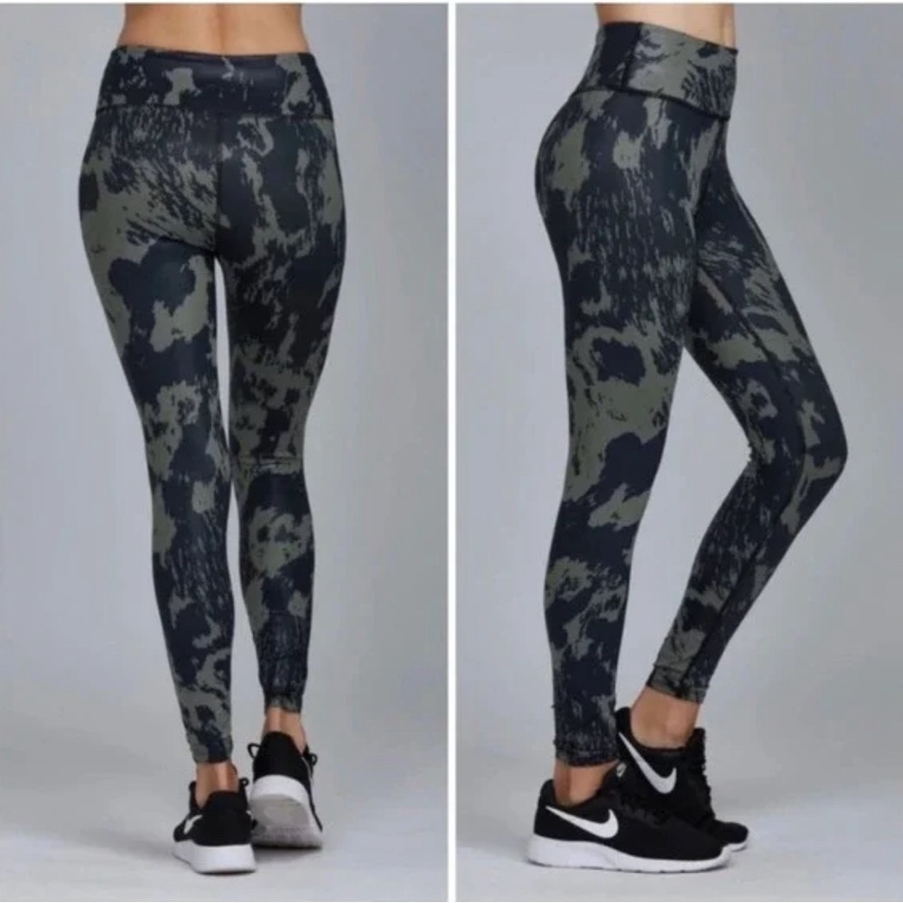 Noli Leggings Gloss Cow NWT